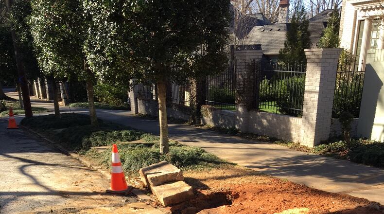 Dr. David Jenkins wants city officials to fix this situation in Midtown. Photo/Dr. David Jenkins.