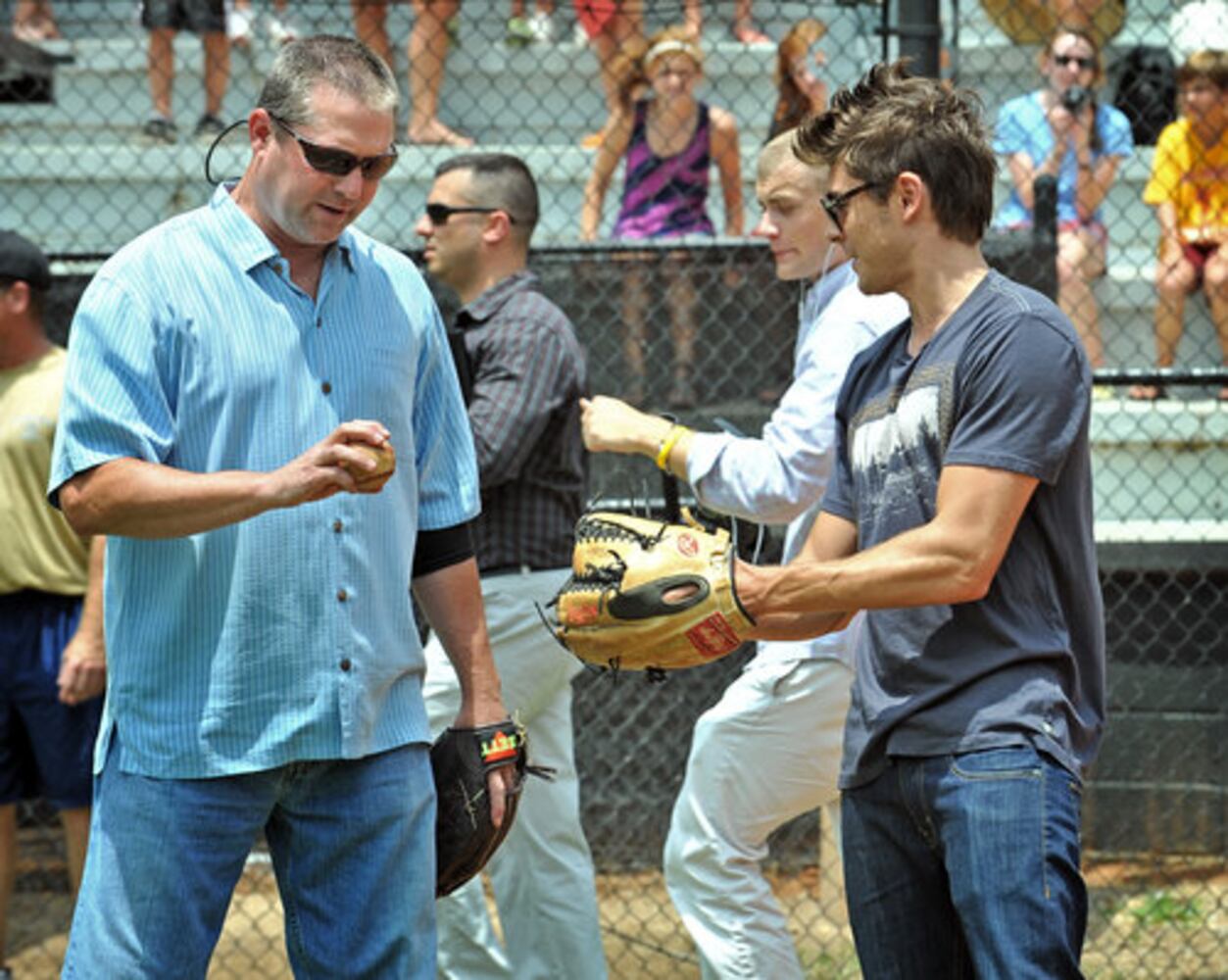 Zac Efron goes to baseball camp