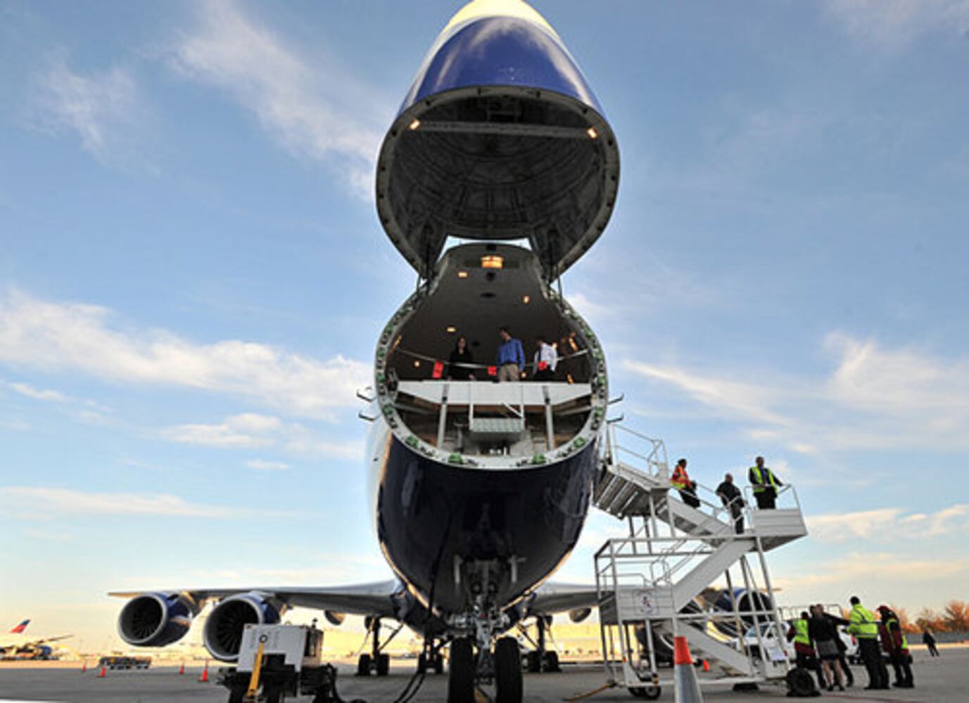 Boeing's newest makes Hartsfield debut