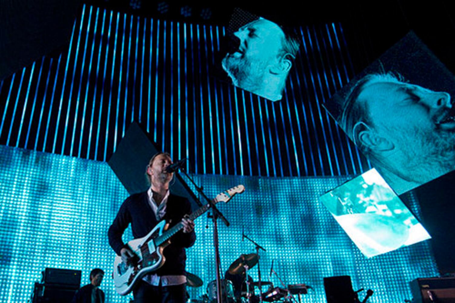 Radiohead electrifies Philips Arena
