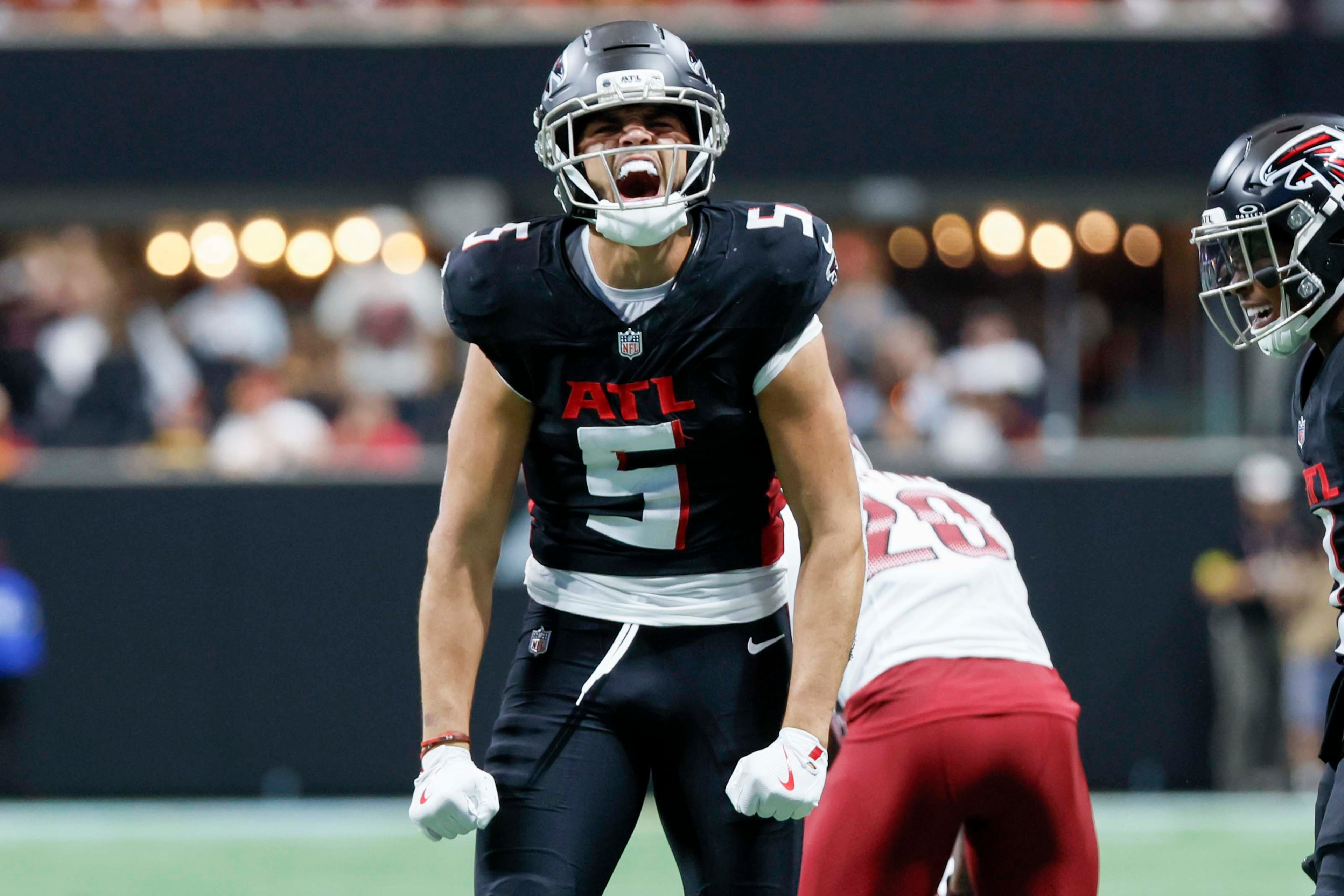 Atlanta Falcons wide receiver Drake London reacts after a catch during the first half of an NFL football game against the Washington Commanders at Mercedes-Benz Stadium in Atlanta on Sunday, September 28, 2025. (Miguel Martinez/AJC)