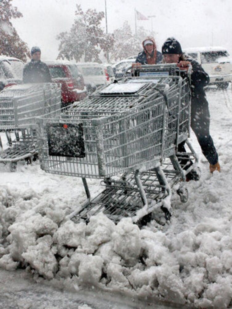 October snow stuns East Coast