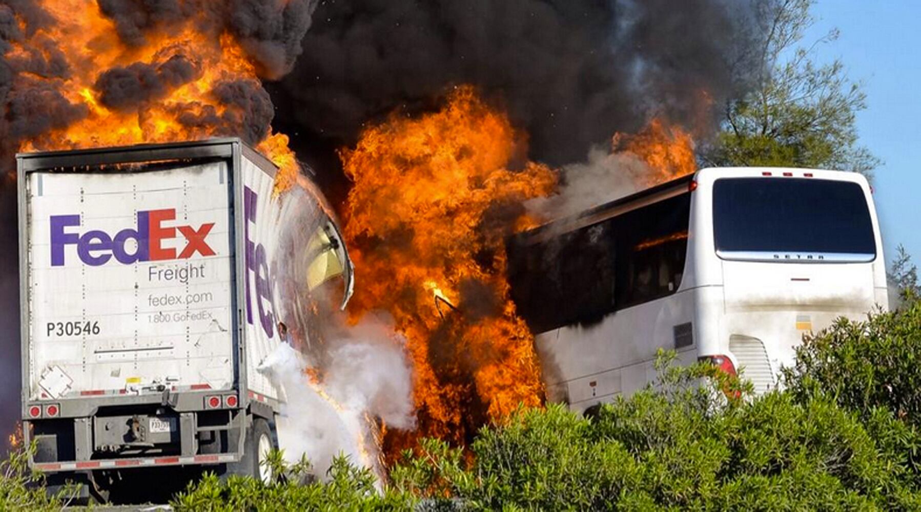 I-5 charter bus crash