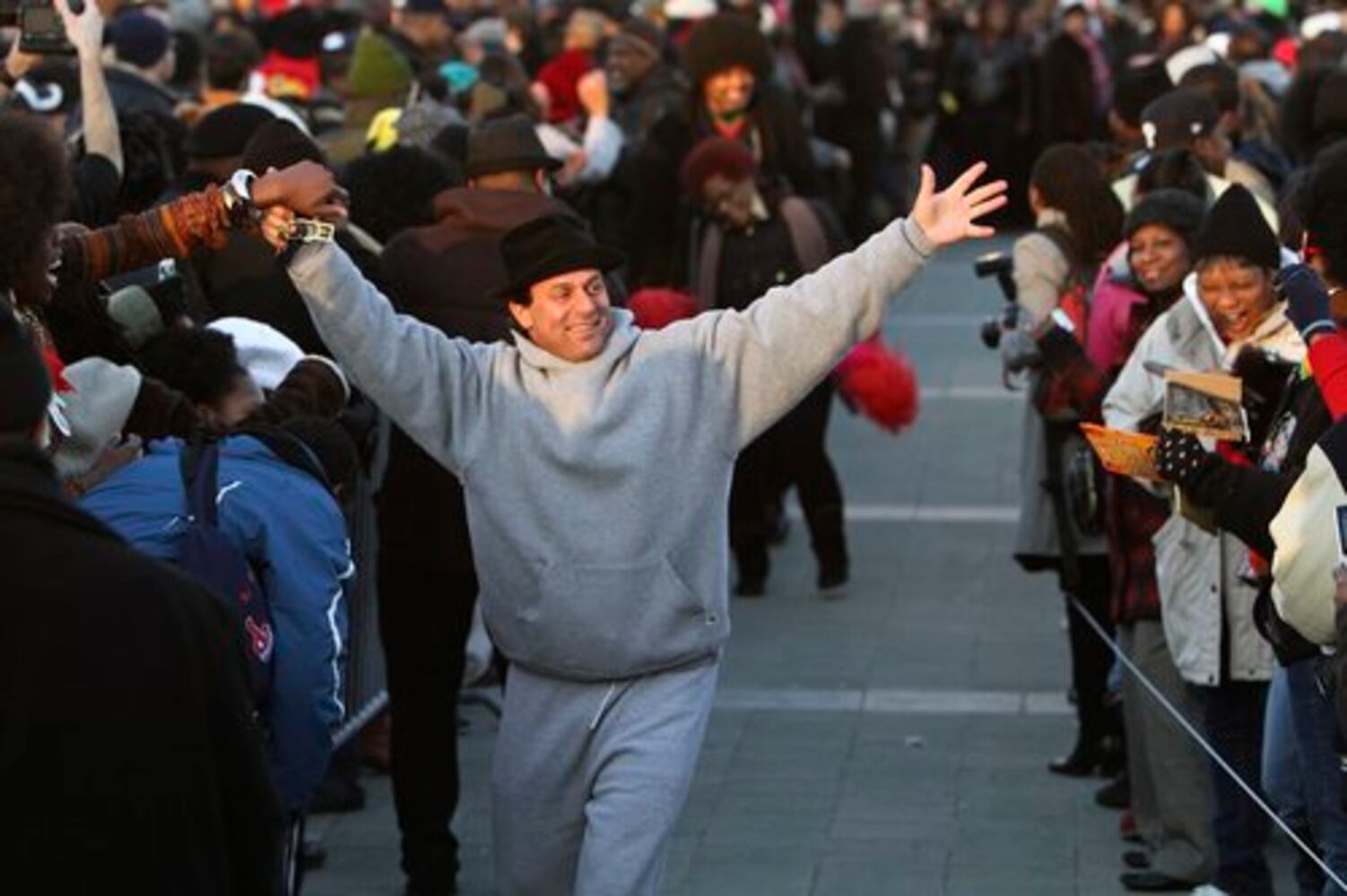 Dancers break 'Soul Train' dance line record