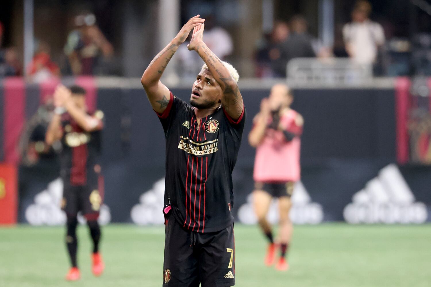 Atlanta United forward Josef Martinez (7) applauds the crowd after the 1-0 loss to the Columbus Crew at Mercedes-Benz Stadium Saturday, July 24, 2021 in Atlanta. JASON GETZ FOR THE ATLANTA JOURNAL-CONSTITUTION