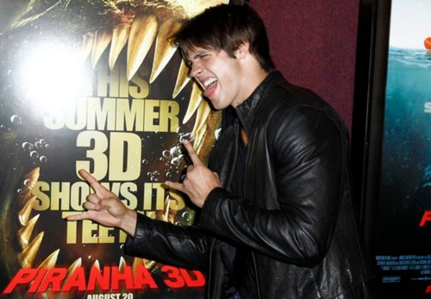 Celebs fish for laughs at 'Piranha 3D' premiere