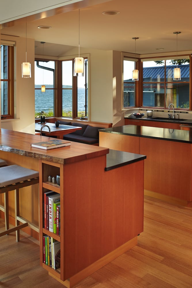 He wants forest, she wants beach; house offers both