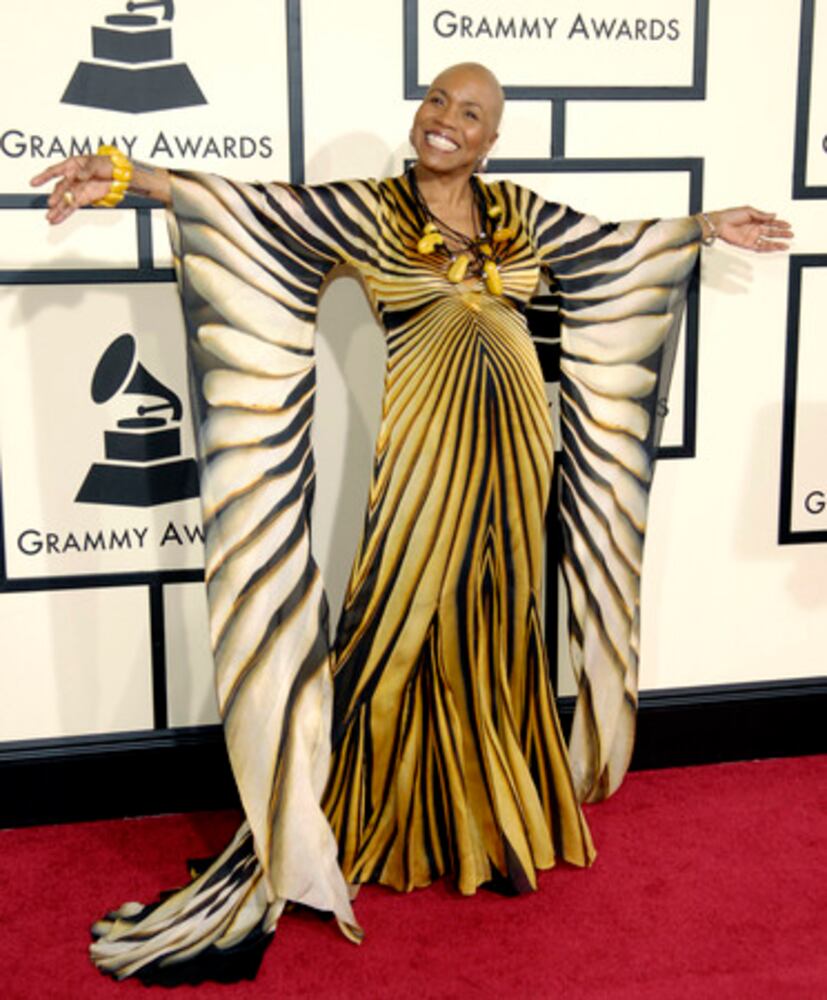 Music stars begin arriving at Grammy Awards