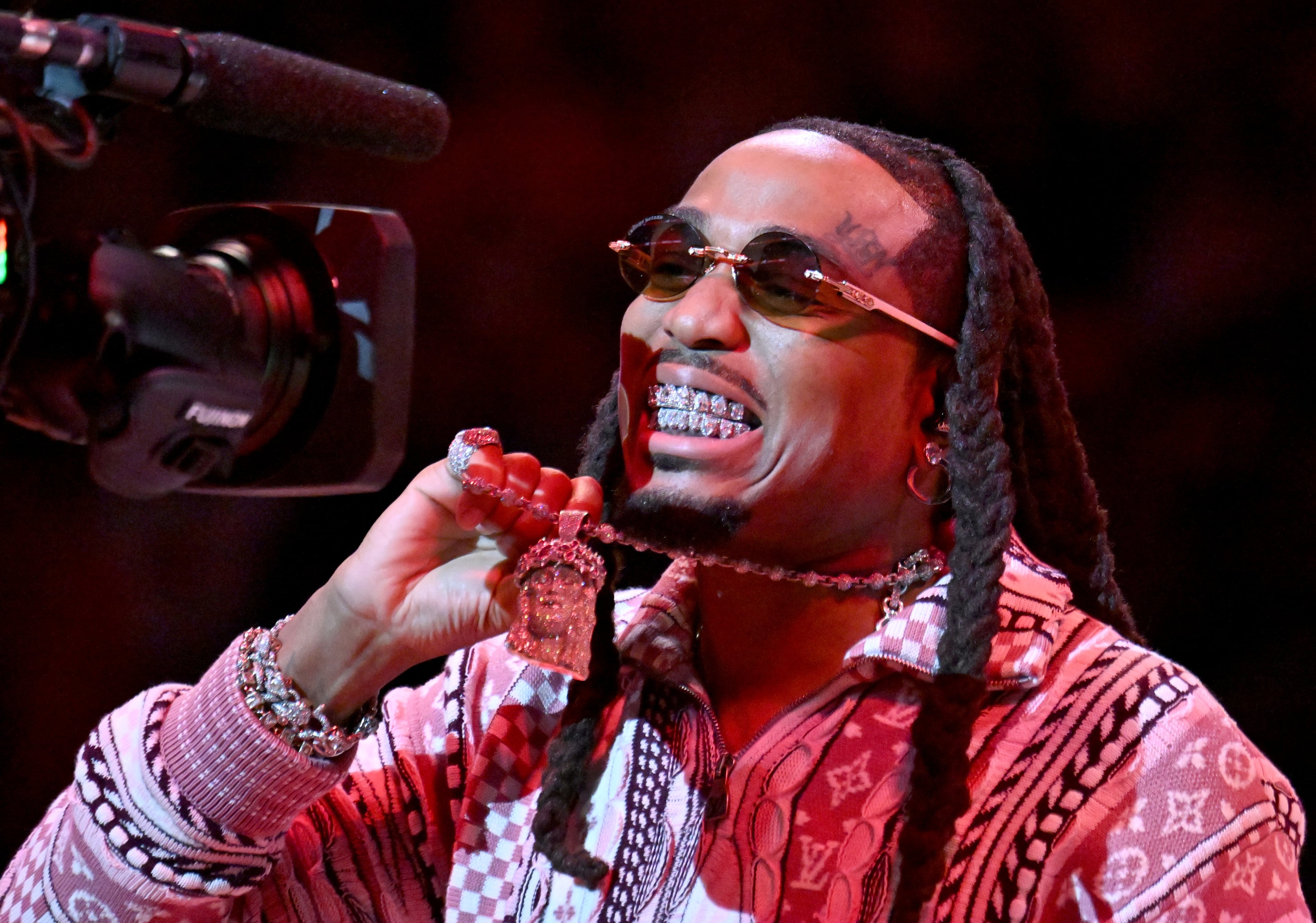Quavo performs during the halftime show in Atlanta Hawks home opener at State Farm Arena, Thursday, October 22, 2025, in Atlanta. Toronto Raptors won 138-118 over Atlanta Hawks. (Hyosub Shin / AJC)