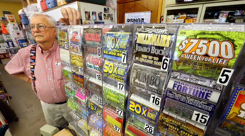 CURTIS COMPTON / CCOMPTON@AJC.COM