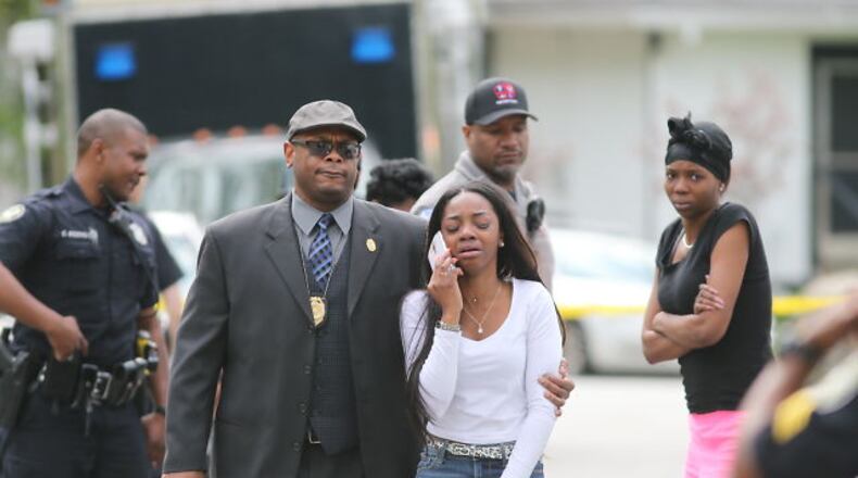 A man was shot and killed Wed., April 13, 2016, in the 800 block of Brookline Street, Atlanta police said. JOHN SPINK / JSPINK@AJC.COM