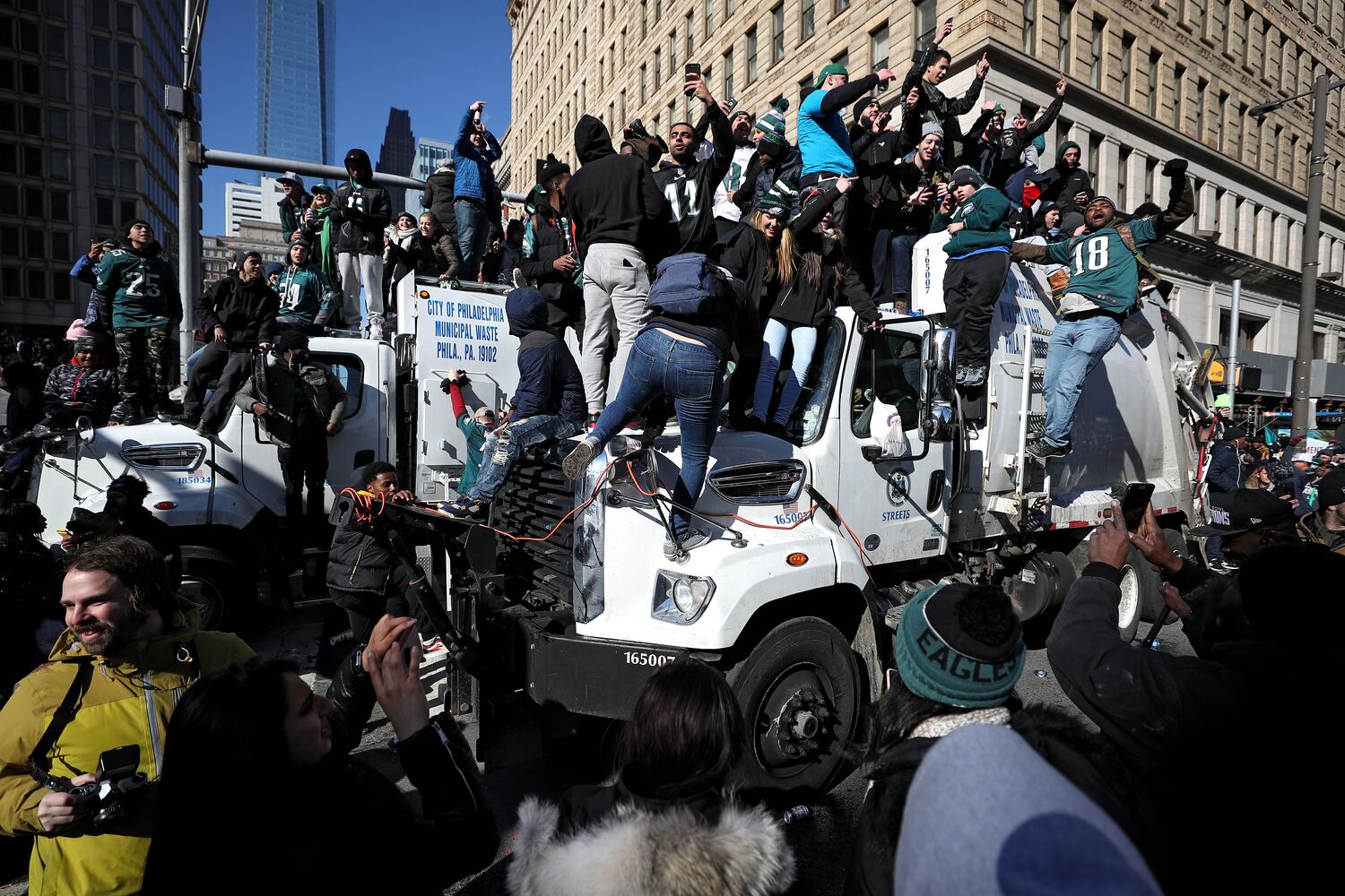 Philadelphia Eagles fans celebrate Super Bowl win with parade
