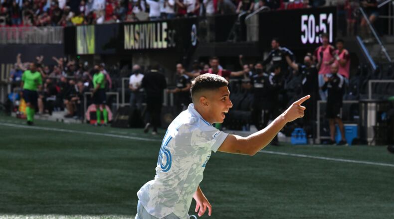 May 29, 2021 Atlanta - Atlanta United forward Erik Lopez (16) celebrates after scoring during the second half in a MLS soccer match at Mercedes-Benz Stadium in Atlanta on Saturday, May 29, 2021. The game ended with 2-2. (Hyosub Shin / Hyosub.Shin@ajc.com)