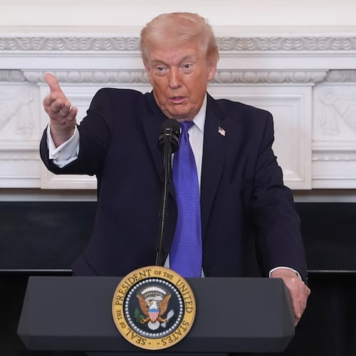 President Donald Trump speaks during a breakfast with the National Governors Association in the State Dining Room of the White House, Friday, Feb. 20, 2026, in Washington. (AP Photo/Evan Vucci)