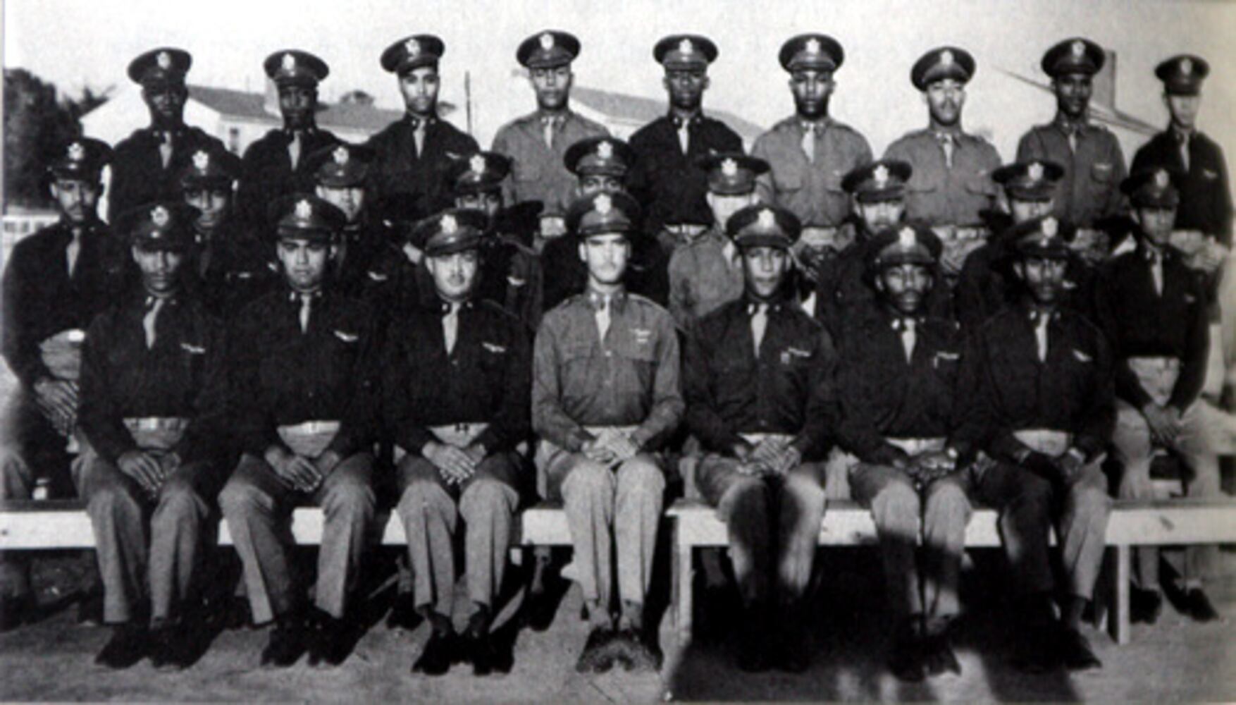 Tuskegee Airmen visit Shamrock Middle School