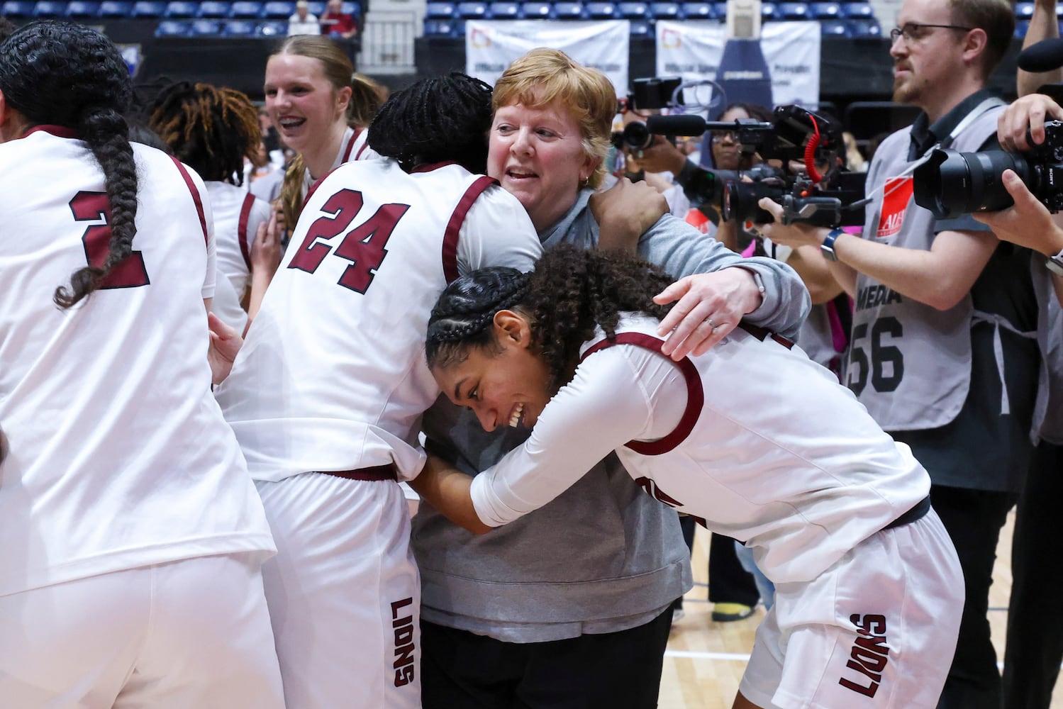 private girls basketball championship, Hebron Christian vs Holy Innocents’
