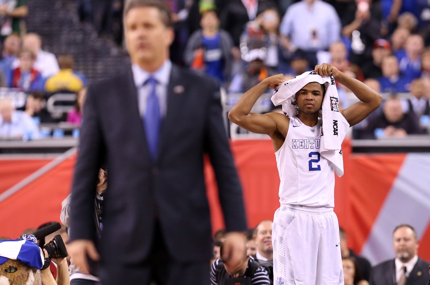 Semifinal 2: Kentucky vs. Wisconsin