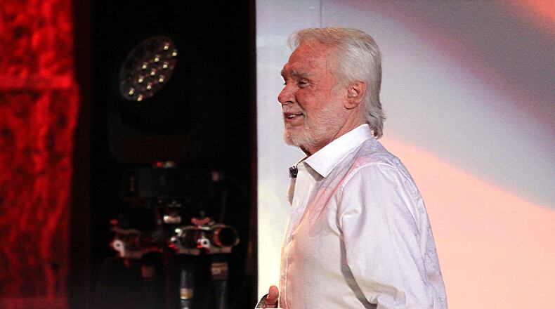 June, 19, 2016- ATLANTA: The legendary Country Music Hall of Famer singer songwriter Kenny Rogers performs at the Chastain Park Amphitheatre in Atlanta, Sunday, June 19, 2016. (Akili-Casundria Ramsess/Special to the AJC)