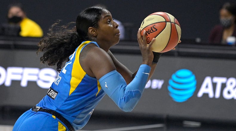 Chicago Sky forward Cheyenne Parker (32) sets up for a shot during the first half of a first-round playoff game against the Connecticut Sun, Tuesday, Sept. 15, 2020, in Bradenton, Fla. (Phelan M. Ebenhack/AP)
