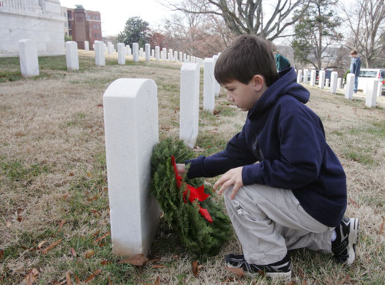Wreaths placed at Marietta National Cemetery