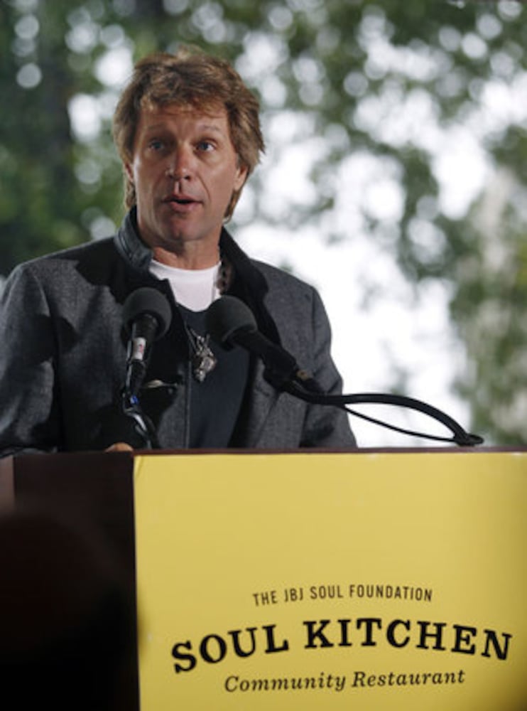 Jon Bon Jovi opens charity restaurant