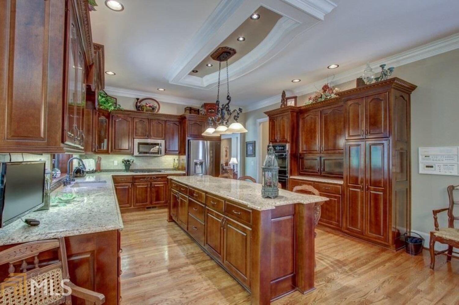 1805 Ballybunion Dr, Johns Creek, GA 30097