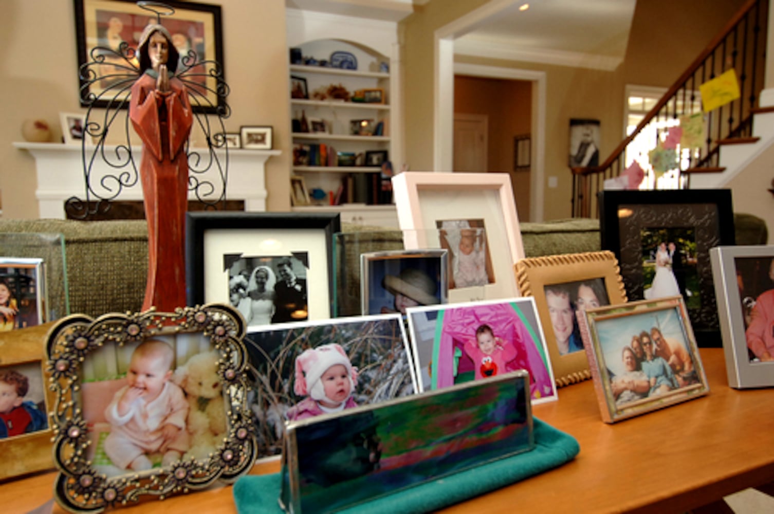 Comic books, entertaining define Smyrna home