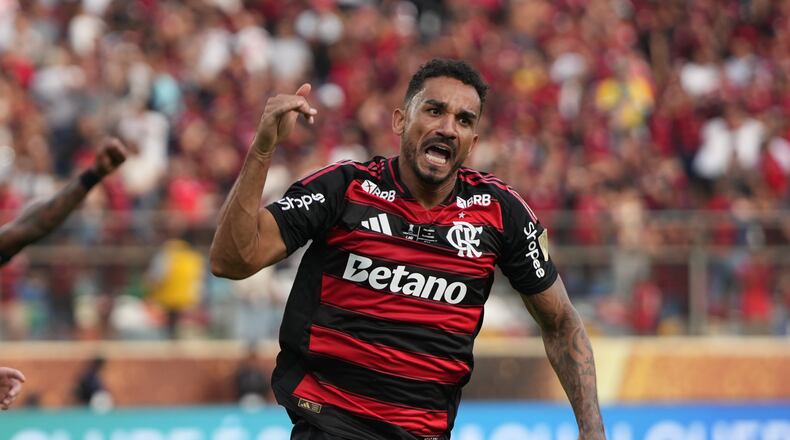 Danilo of Brazil's Flamengo celebrates after scoring his side's opening goal against Brazil's Palmeiras during a Copa Libertadores final soccer match in Lima, Peru, Saturday, Nov. 29, 2025.(AP Photo/Guadalupe Pardo)