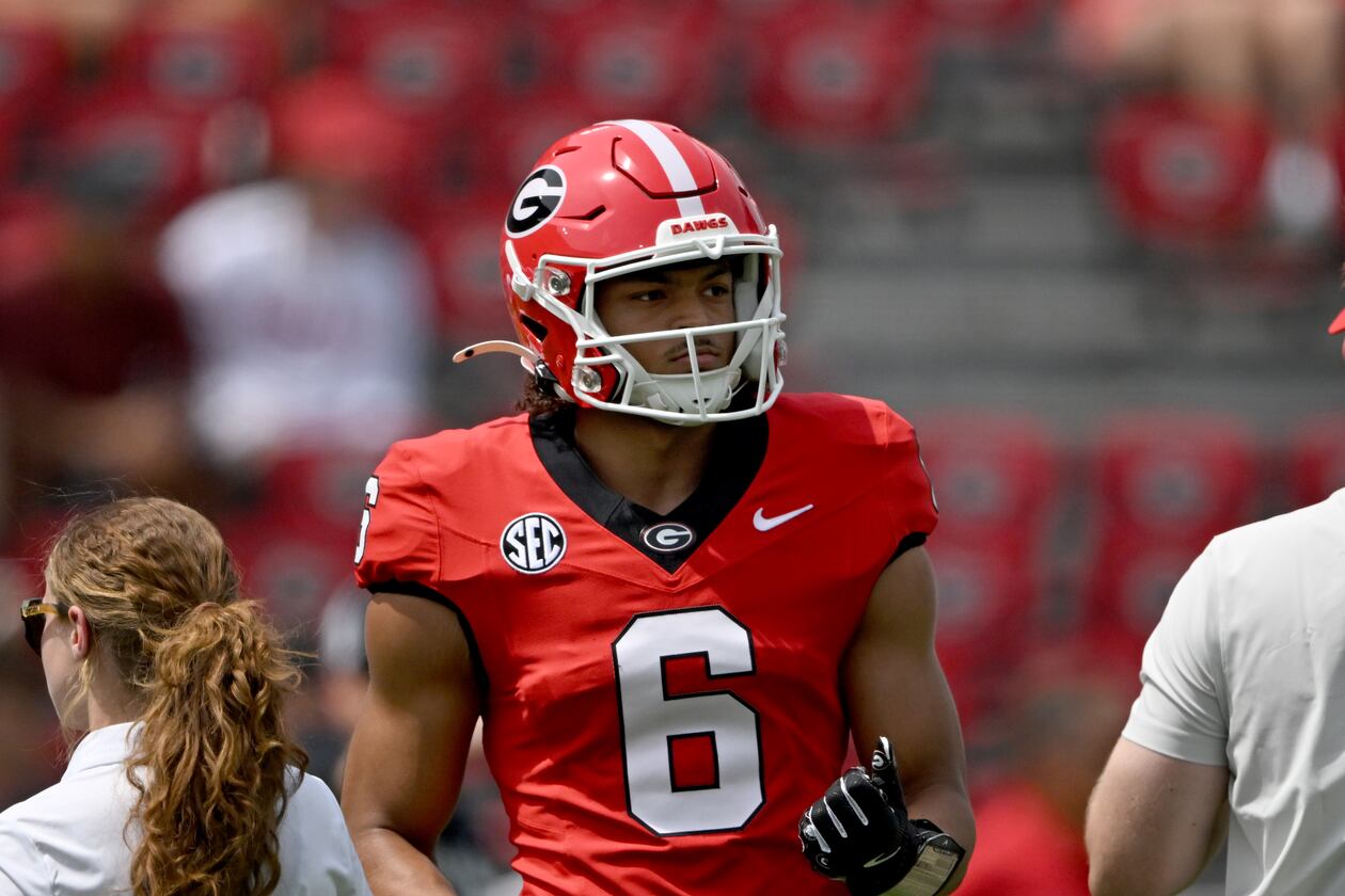 Georgia wide receiver Isiah Canion warms up during G-Day at Sanford Stadium on Saturday, April 18, 2026, in Athens. Canion, a transfer from Georgia Tech out of Warner Robins High, had one catch for 9 yards in the spring game. (Hyosub Shin/AJC)