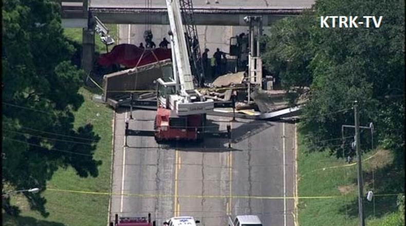 Bridge collapse in Texas. (Photo: KTRK-TV)