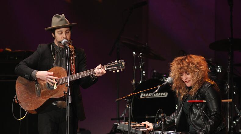 performs on stage during The Life & Songs of Emmylou Harris: An All Star Concert Celebration at DAR Constitution Hall on January 10, 2015 in Washington, DC. Shovels & Rope performs on stage during The Life & Songs of Emmylou Harris: An All Star Concert Celebration at DAR Constitution Hall on January 10, 2015 in Washington, DC. Photo: Getty Images