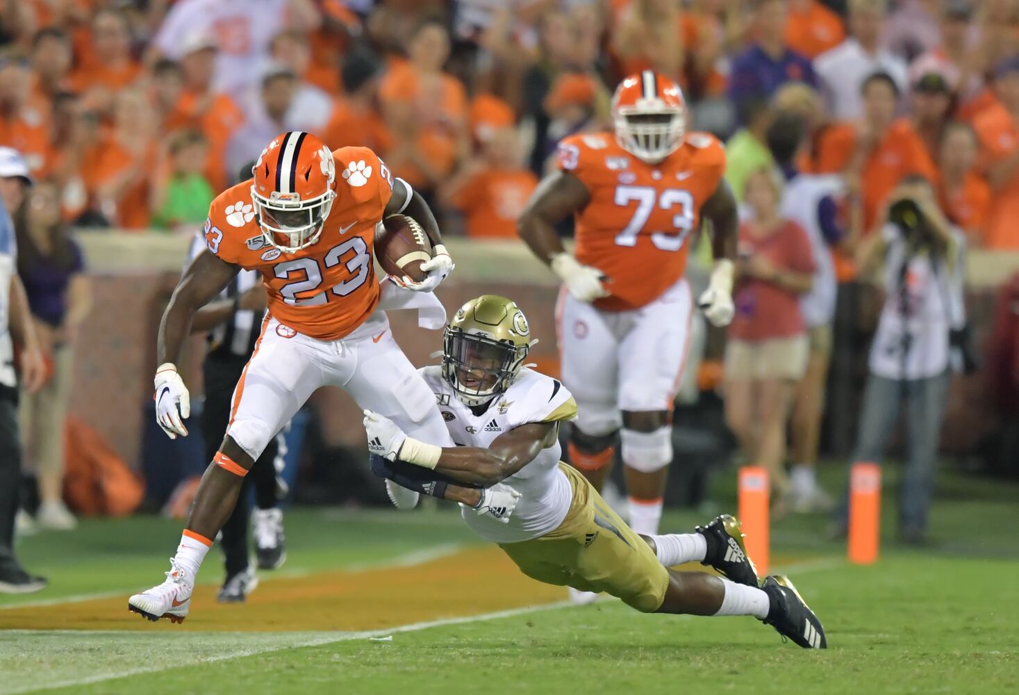 Photos: Jackets open season, battle Clemson