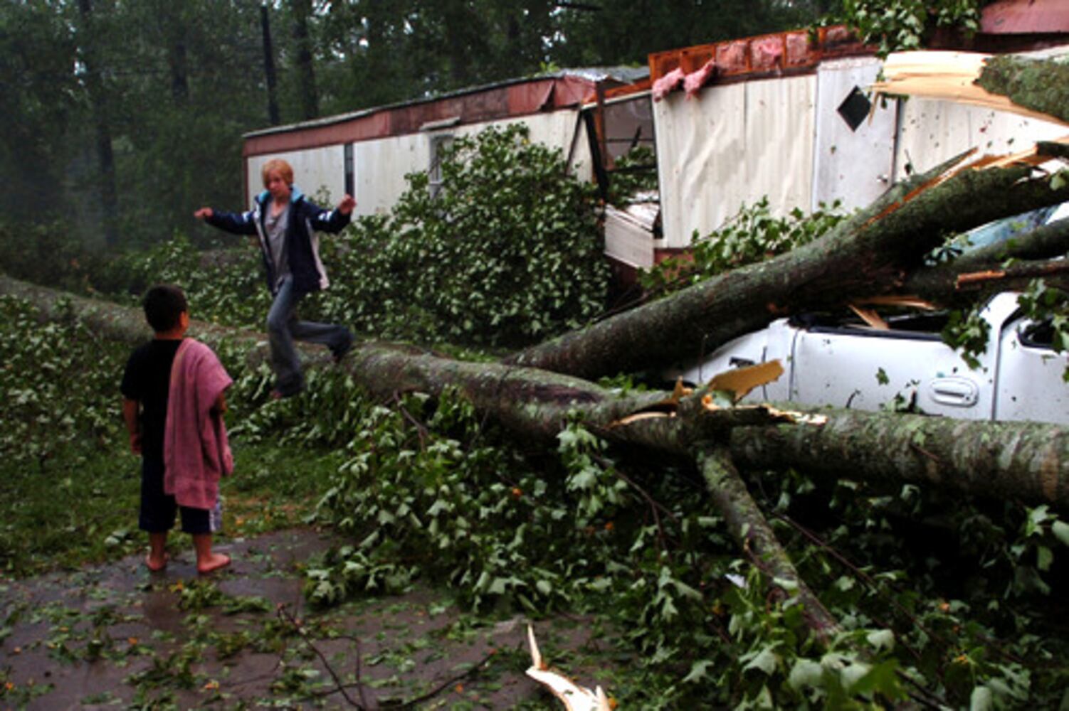 Tornado hits Cherokee