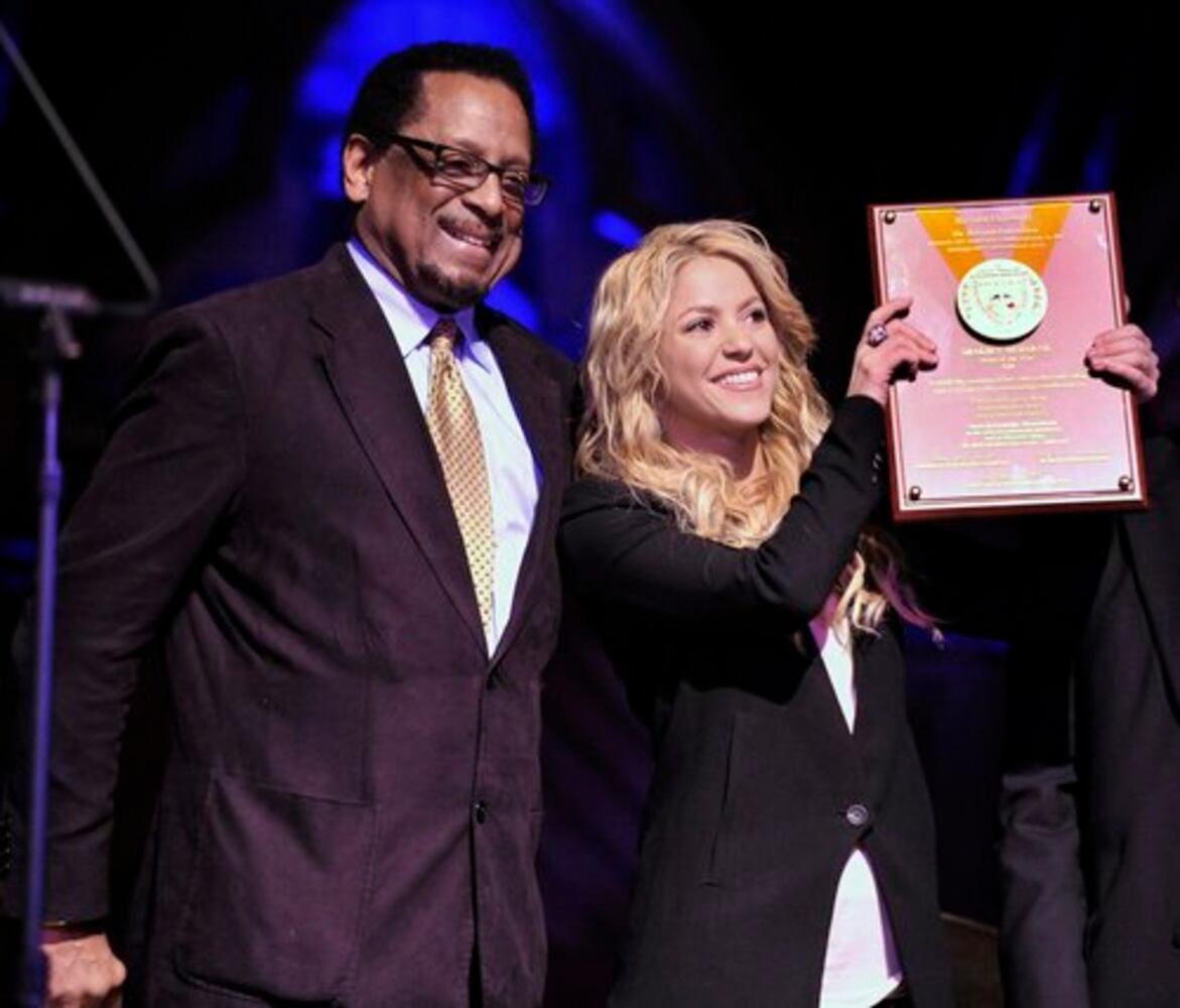 Harvard awards Shakira for music, social work
