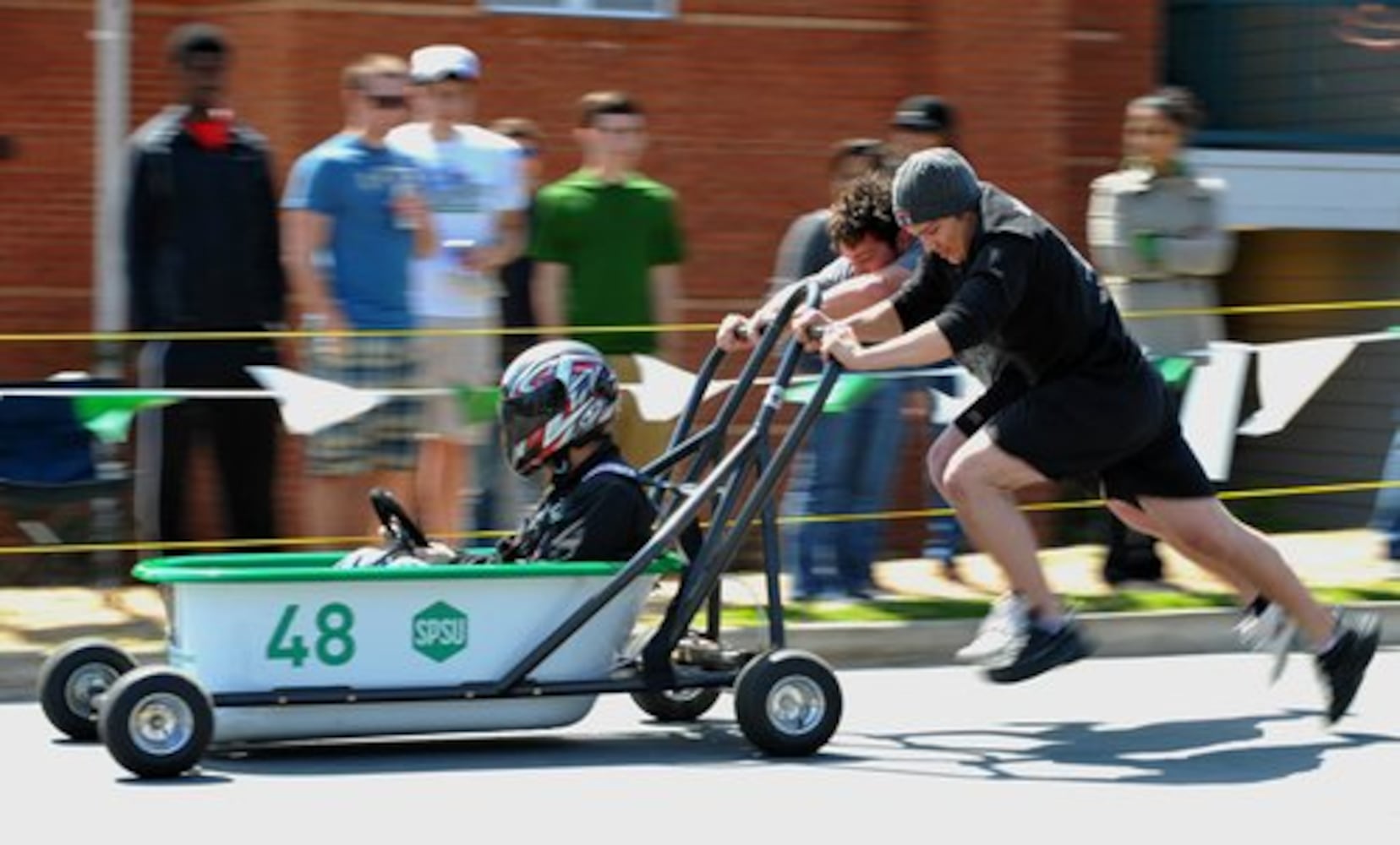 Bathtub races return to Southern Poly