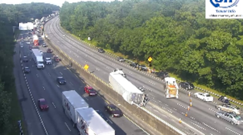 A truck crash has shut down the outer loop of the Perimeter on Wednesday evening.