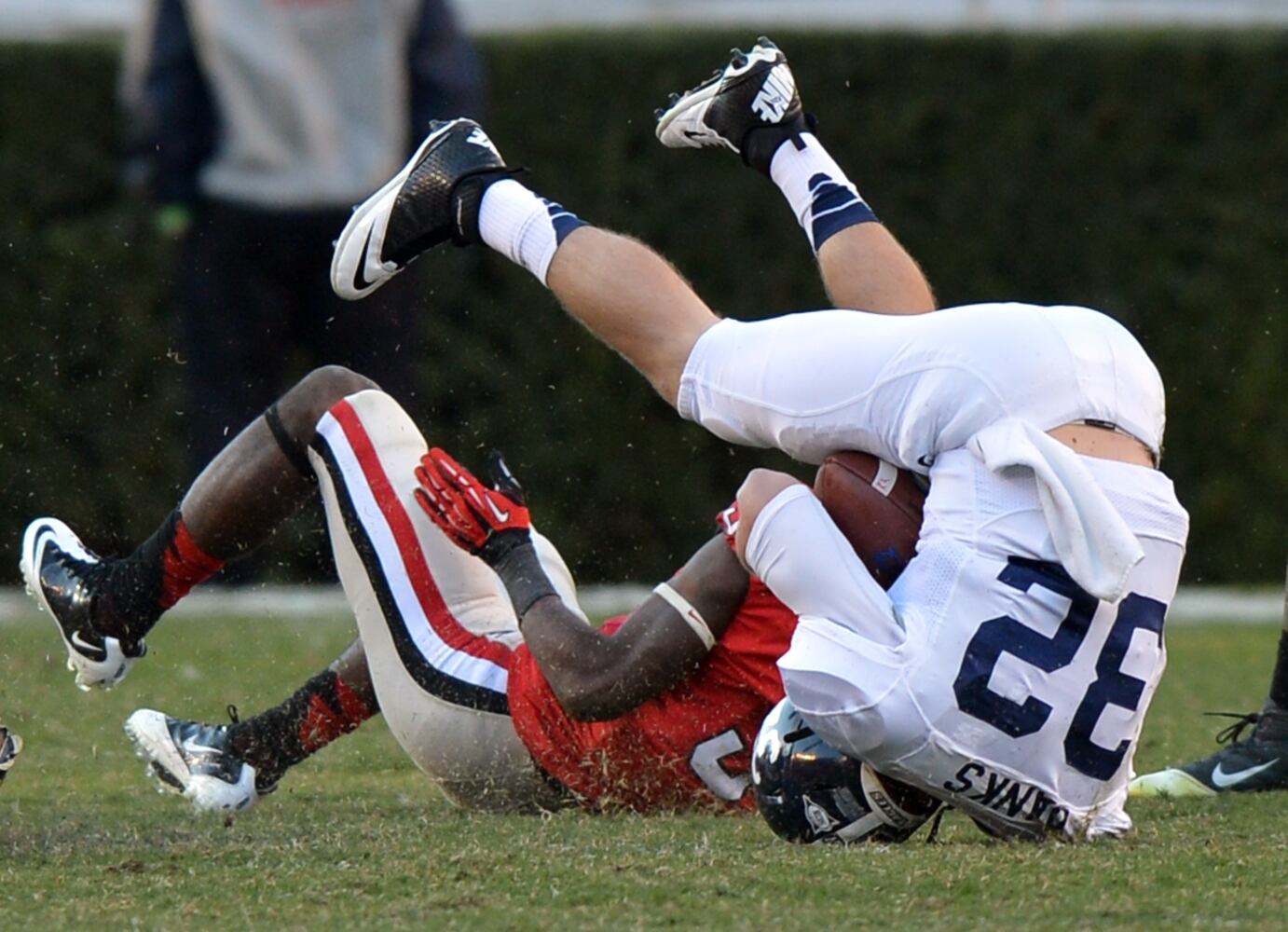 Bulldogs defeat Eagles 45-14
