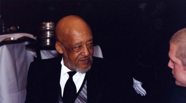 Robert Earl Price at the second annual Leading Lady Awards at 7 Stages Theatre in 2001. Price served as playwright in residence at 7 Stages Theatre from 1985 to 2007. (Georgia State University Library Digital Collections)