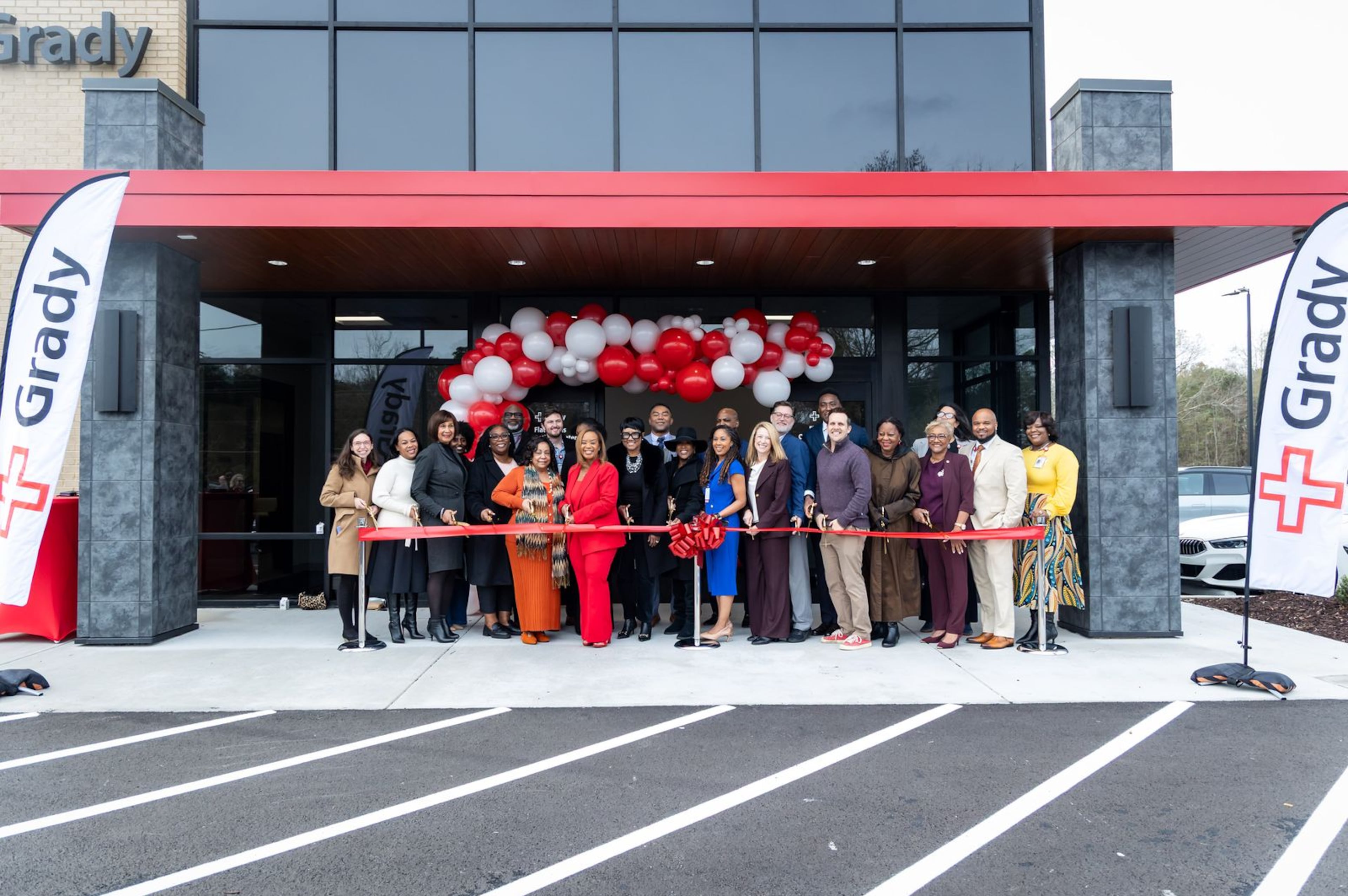 Ribbon cutting for new Grady facility
