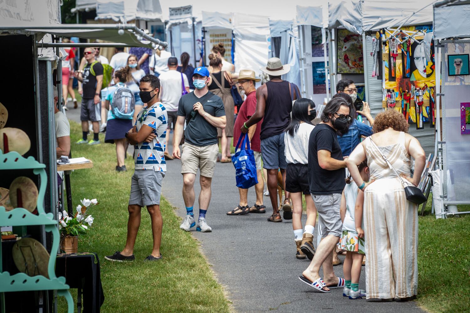 Festival on Ponce holds delayed spring fest