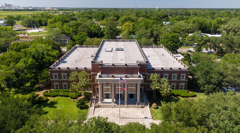 In 2003, Dennis Perry was convicted in the Glynn County Magistrate Court in Brunswick for the 1985 murders of Harold and Thelma Swain. on Tuesday, May 5, 2020. Perry has always maintained his innocence. A court filing by the Georgia Innocence Project says new DNA testing matches Erik Sparre, an earlier suspect. New testing came after learning that AJC reporting uncovered problems with Sparre's alibi. (Hyosub Shin / Hyosub.Shin@ajc.com)