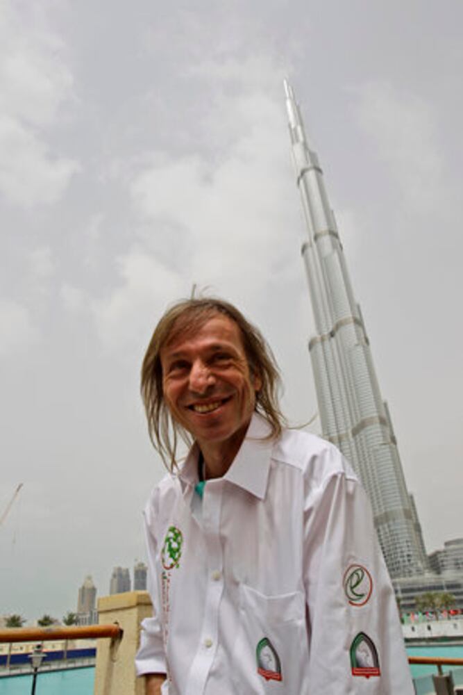 French Spiderman climbs tallest building
