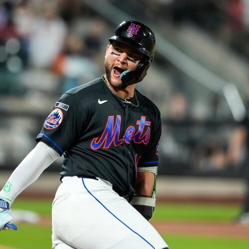 New York Mets' Bo Bichette (19) celebrates a solo home run during the second inning of a baseball game against the Atlanta Braves, Friday, June 12, 2026, in New York. (AP Photo/Eduardo Munoz Alvarez)