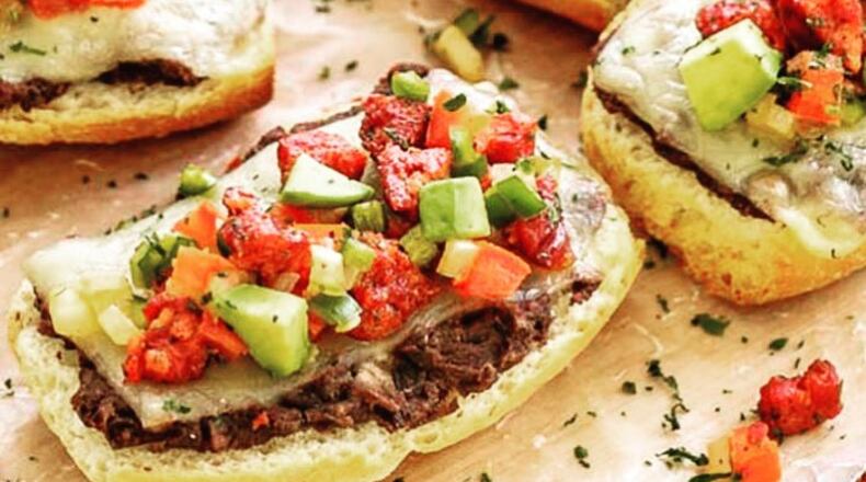 Molletes from Frita Kale-O.