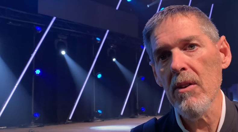 Rob Kellogg has been Mountain View's football coach since 2018.