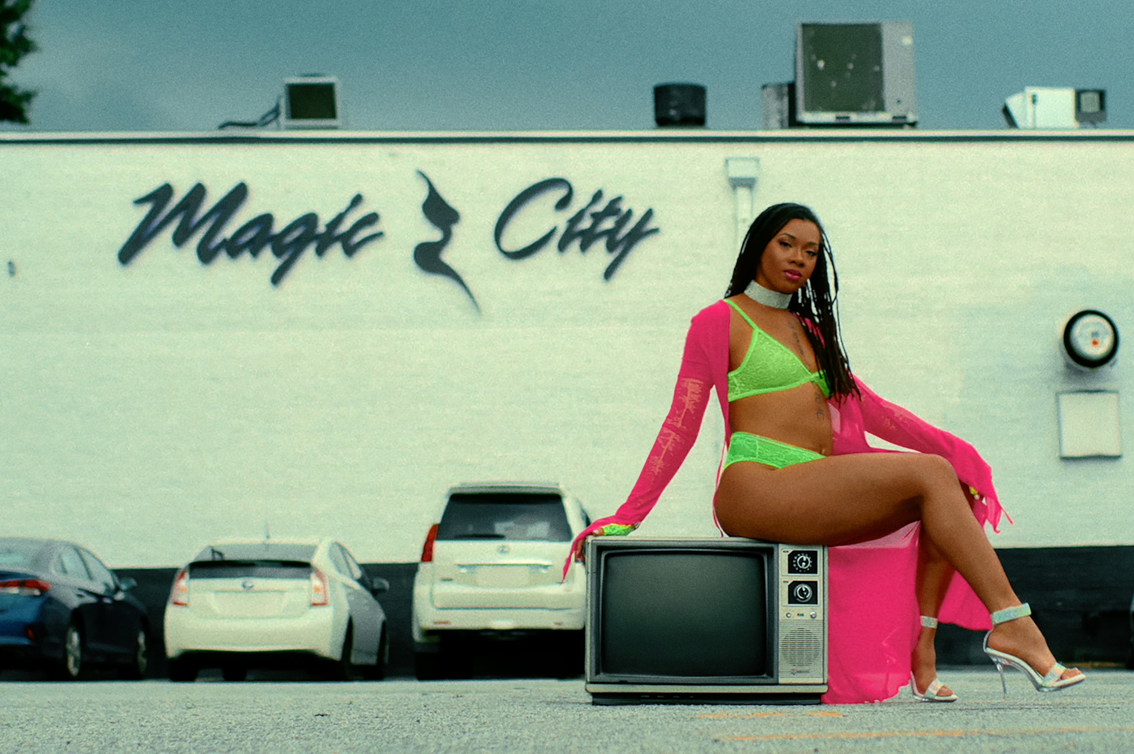 Drake, Jermaine Dupri tell Magic City’s story in stripped-down documentary