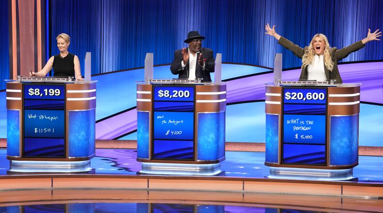 CELEBRITY JEOPARDY! - “Quarterfinal #8: Cynthia Nixon, Cedric the Entertainer and Heather McMahan” - Actress Cynthia Nixon (“And Just Like That…”) and comedians Cedric the Entertainer (“The Neighborhood”) and Heather McMahan (“Son I Never Had”) step up to the podiums on an all-new episode. WEDNESDAY, NOV. 29 (8:00-9:00 p.m. EST), on ABC. (Disney/Eric McCandless)
CYNTHIA NIXON, CEDRIC THE ENTERTAINER, HEATHER MCMAHAN