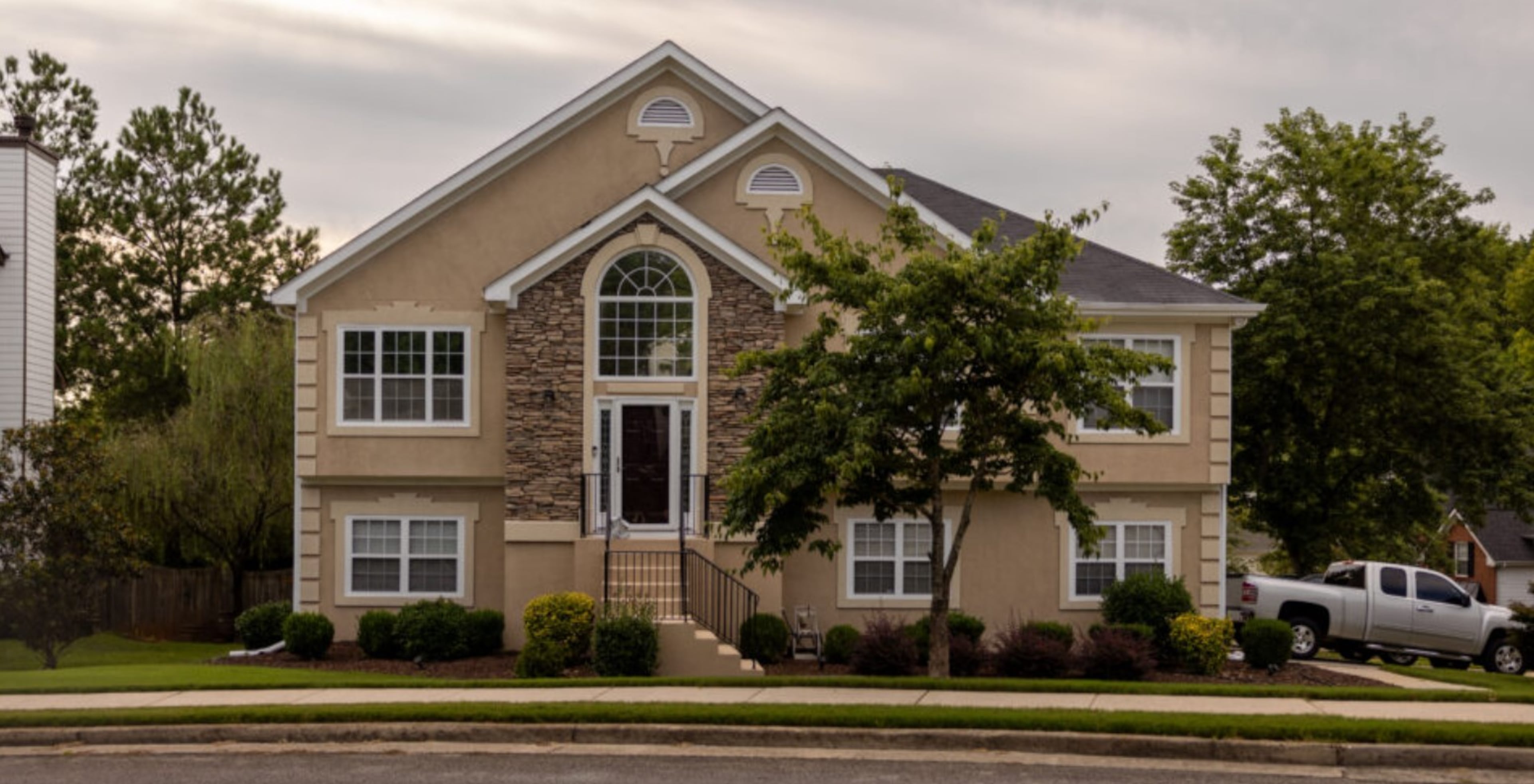 The Atlanta home of Toi Cliatt, Trina Martin and her son, Gabe Watson, that was mistakenly raided by the FBI in 2017. (Courtesy of Institute for Justice)