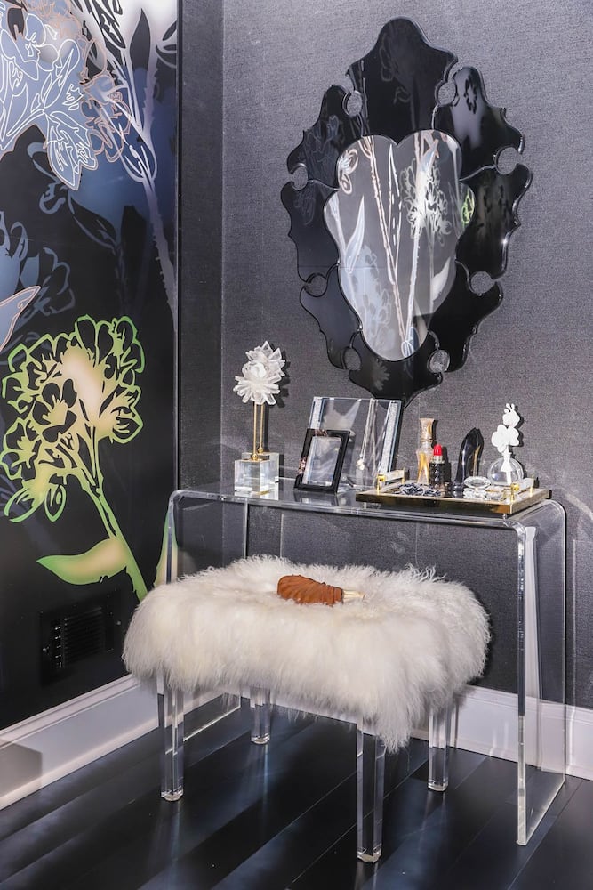 Photos: Brookhaven home gets a contemporary makeover