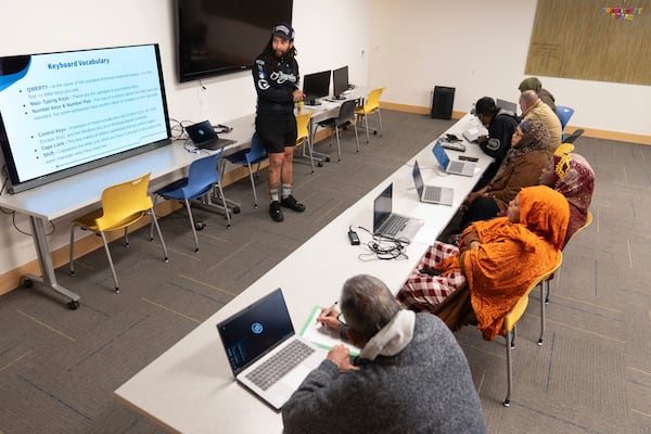 Jeremy Gomez, of Free Geek, speaks during a keyboard basics class offered by Free Geek on Thursday, May 15, 2025, in Portland, Ore. (AP Photo/Jenny Kane)
